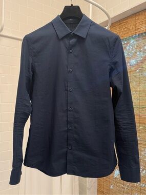 lululemon athletica Men's Dark Navy Button-Down Shirt